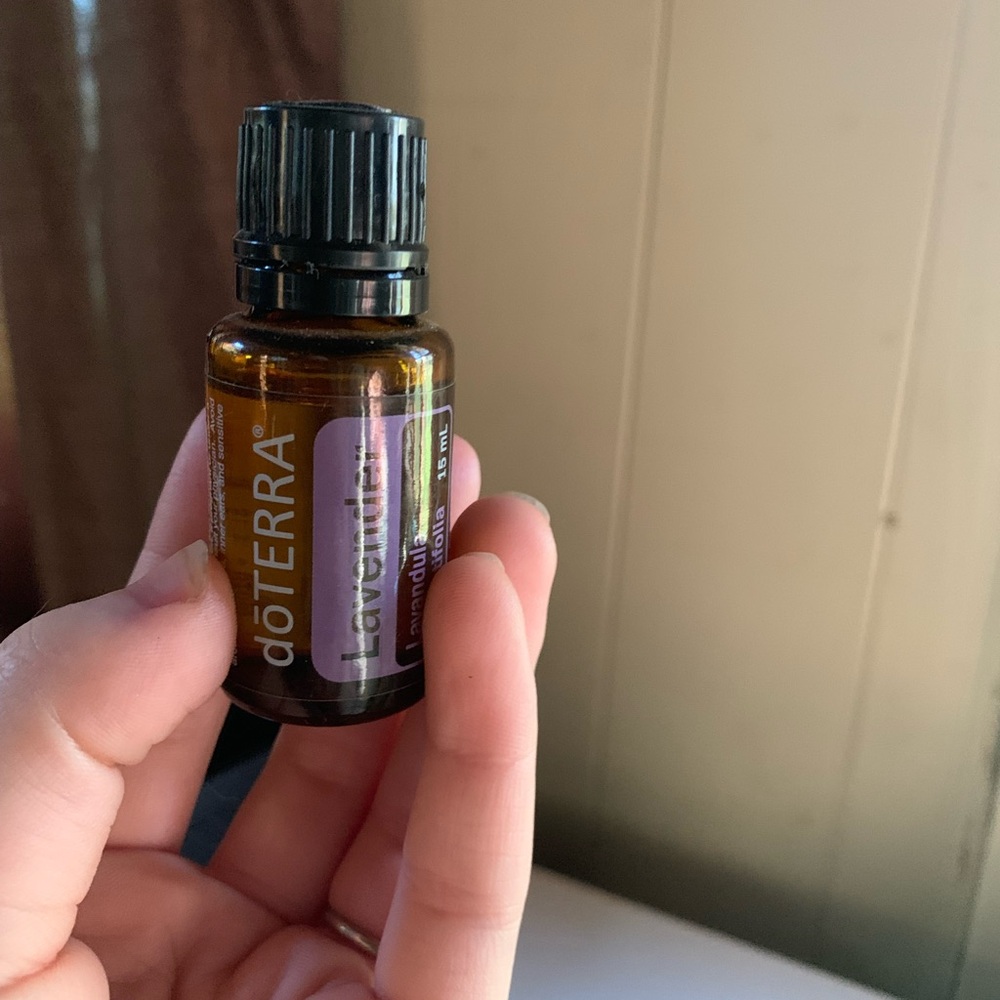DōTERRA LAVENDER essential oil